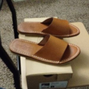 Doone n bourke. Sahara slide